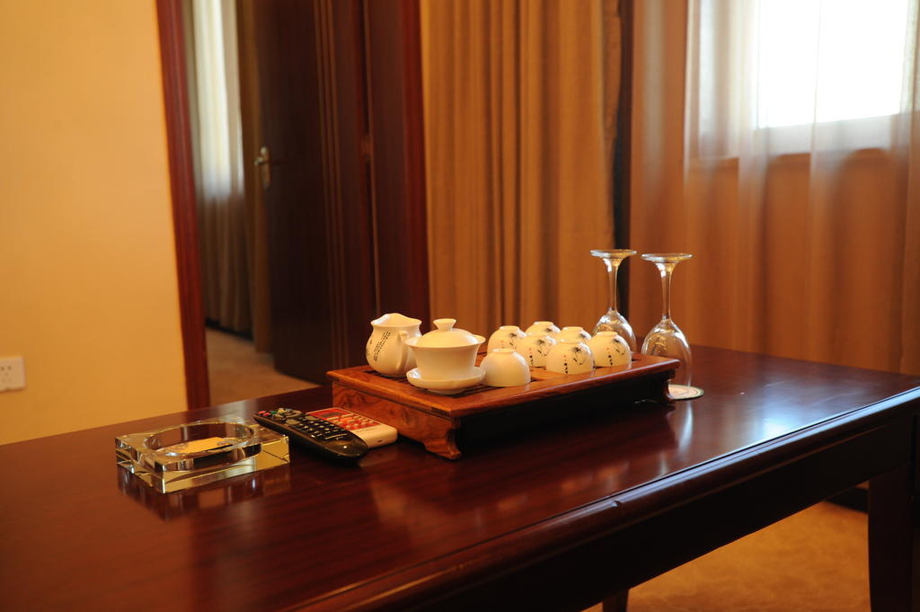 Wanrun International Resort Hotel In Tibet Xigaze Kamer foto