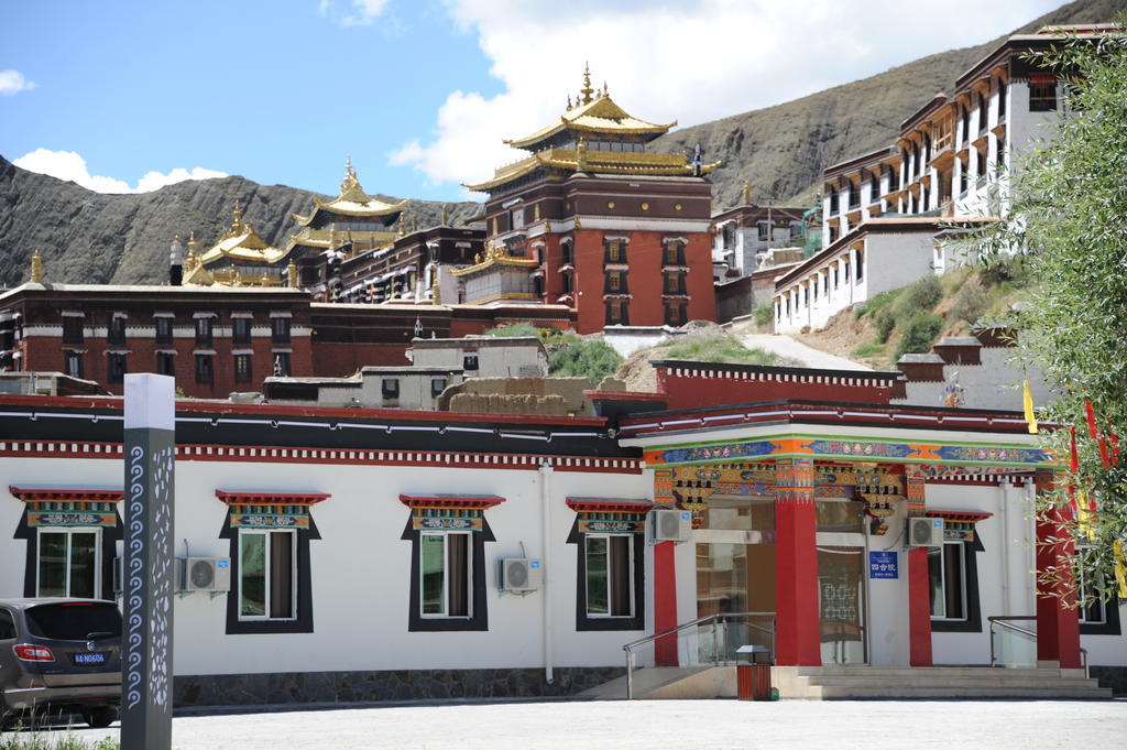 Wanrun International Resort Hotel In Tibet Xigaze Buitenkant foto