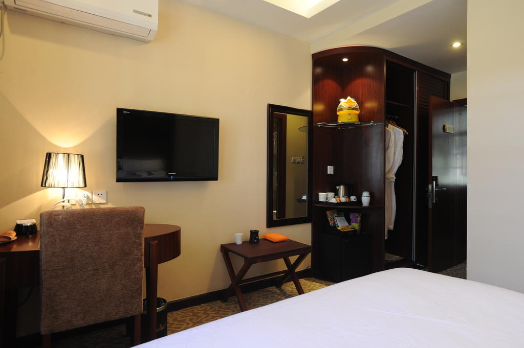Wanrun International Resort Hotel In Tibet Xigaze Kamer foto